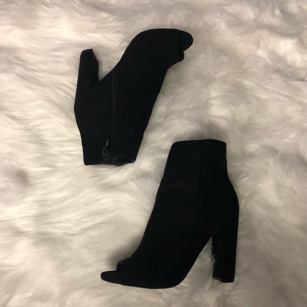 Open toed booties